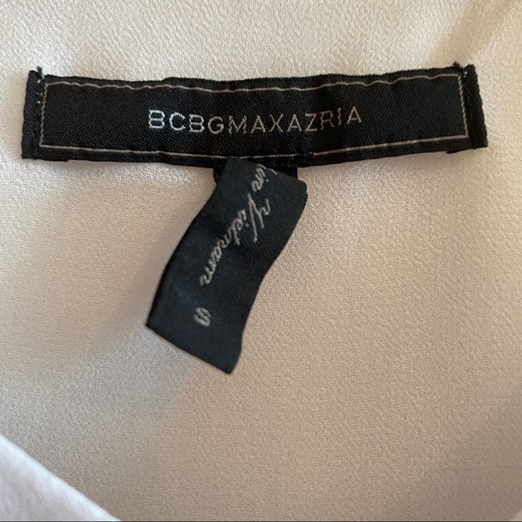 BCBG MaxAzria White Ruffled Top - Picture 4 of 4